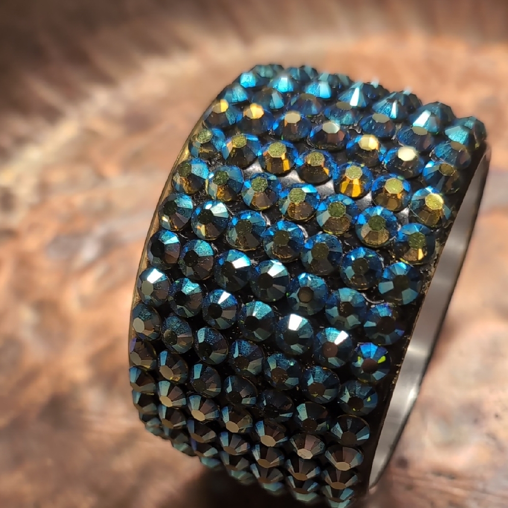 Iridescent Blue/Green/Gold Bangle Bracelet